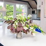 Dom wakacyjny 4 Star Holiday Home In Romo *